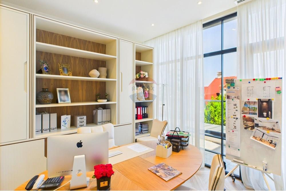 Градска къща - За продажба - гр. София, Област София град, България - CAM02315G0-PR0069-STILL013.jpg - 360241007-111