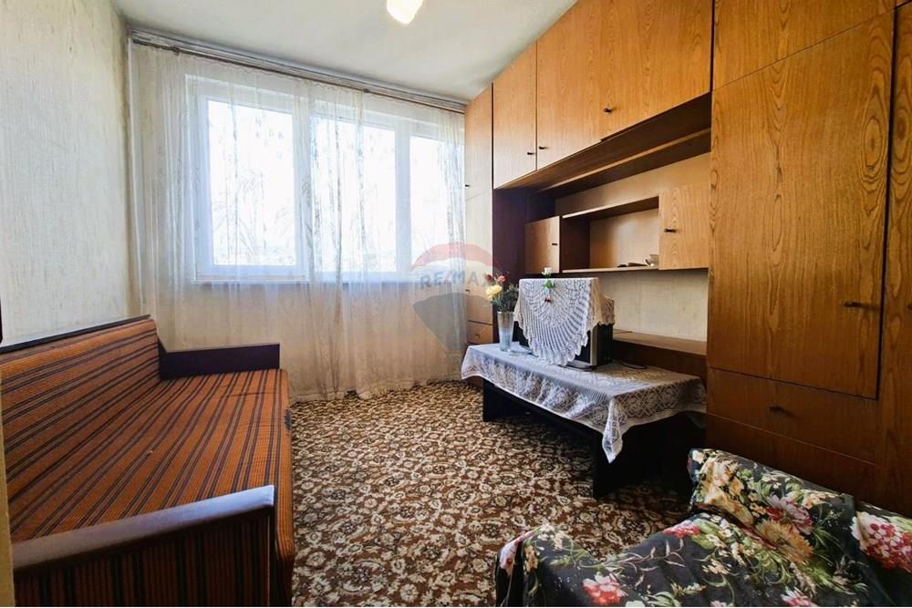 Condo/Apartment - For Sale - гр. Варна, Област Варна, Болгария - 7.JPG - Bedroom - 360321001-505