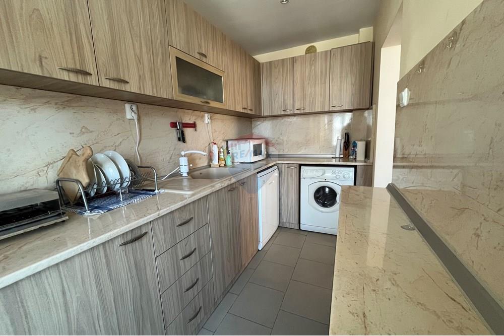 Condo/Apartment - For Sale - Aitos, Burgas, Bulgaria - IMG_4625.jpeg - 360291028-4