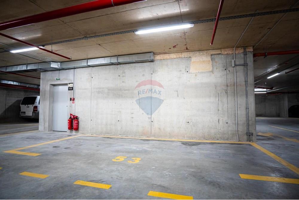 Condo/Apartment - For Sale - Varna, Varna, Bulgaria - 465345757.jpg - Garage - 360531003-34