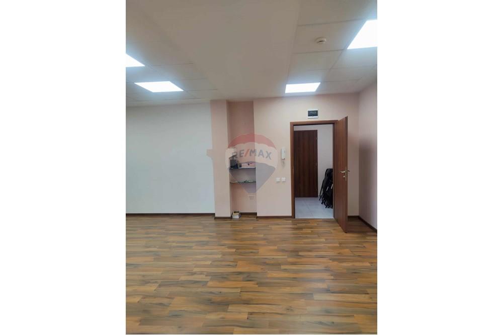 Офис - За продажба - гр. Пловдив, Област Пловдив, България - 701266e6-54e4-4a92-98bc-7b80e67a5480.jpg - 360261008-120