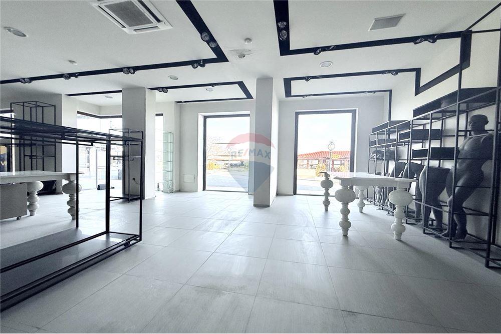 Търговски обект/Магазин - За продажба - к.к. Златни пясъци, Област Варна, България - 1 - 360321025-240