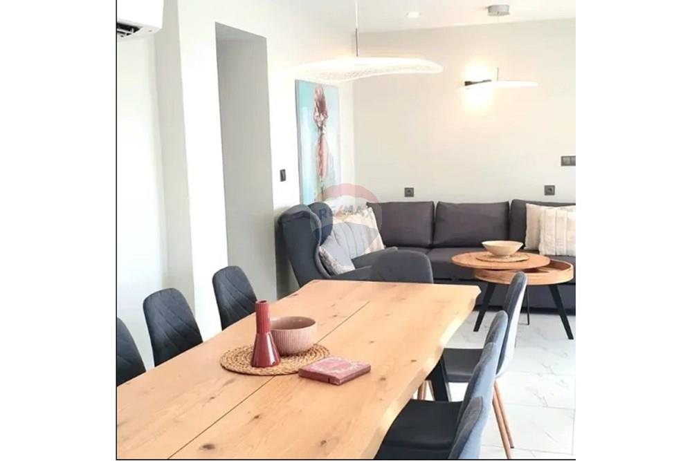 Rivitalo - Myytävänä - гр. Балчик, Област Добрич, България - Screenshot_6.jpg - Olohuone/Ruokailutila - 360321001-508