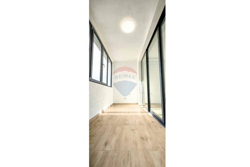 Апартамент - За продажба - гр. Варна, Област Варна, България - viber_изображение_2025-10-29_15-32-34-734.jpg - Тераса - 360511010-93