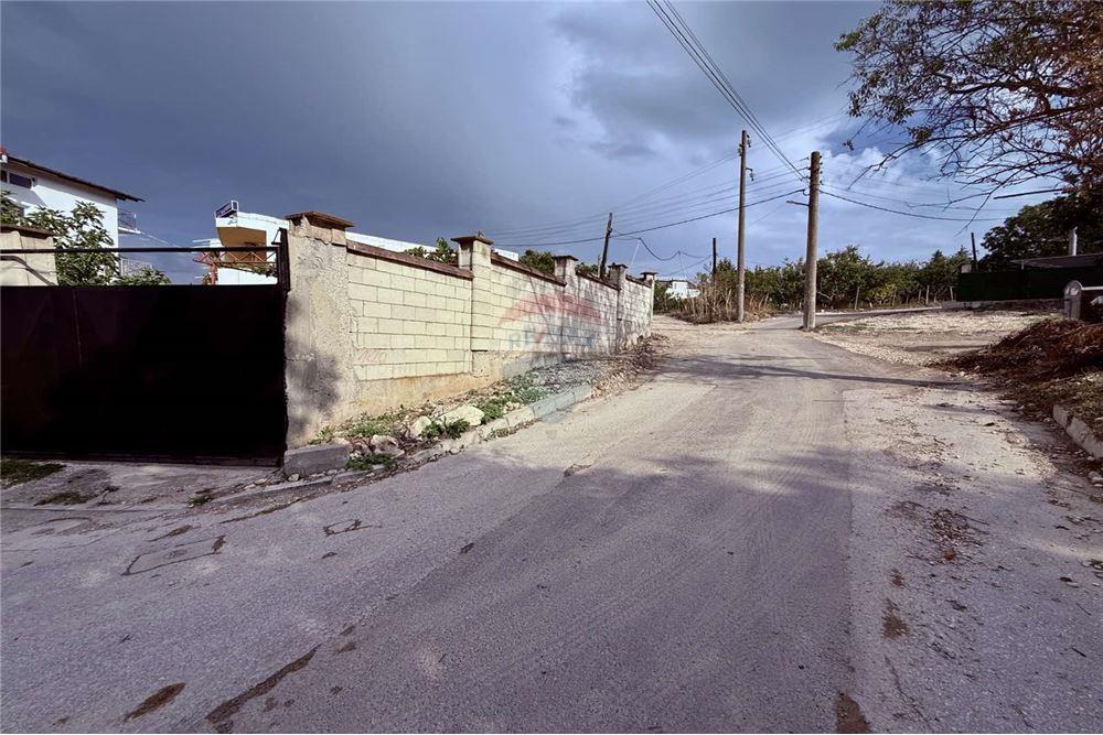 Селска къща - За продажба - с. Кранево, Област Добрич, България - Лице към улица/ Достъп към имота - Друга - 360321025-231