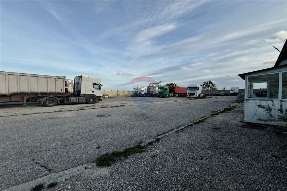 Самостоятелен бизнес - За продажба - гр. Балчик, Област Добрич, България - Терен - 360321025-251