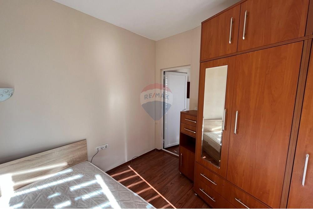 Апартамент - Под наем - гр. Варна, Област Варна, България - спалня 3.jpg - Спалня - 360321028-135