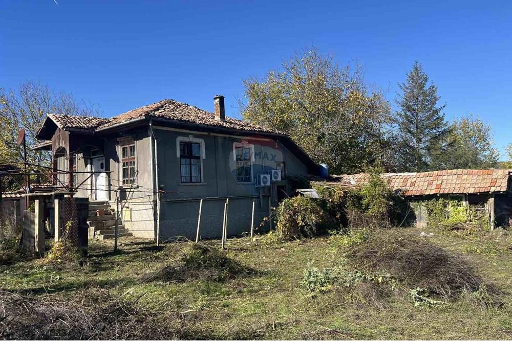 Селска къща - За продажба - с. Къпиново, Област Велико Търново, България - viber_image_2025-11-03_11-23-15-898.jpg - 360431023-111