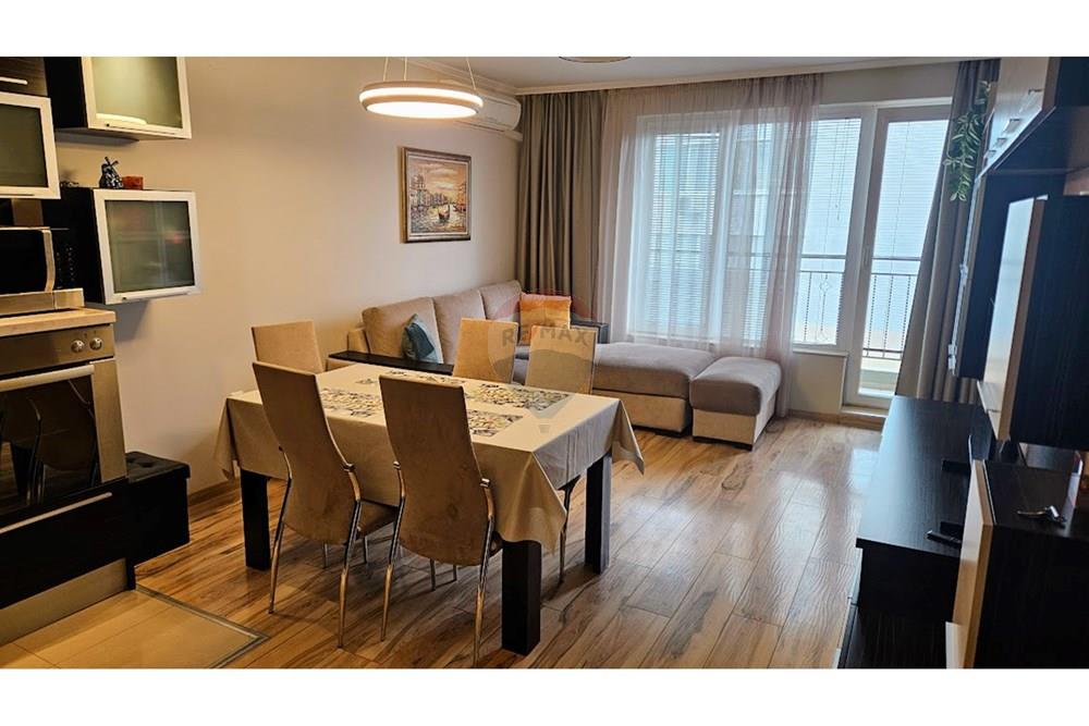 Апартамент - Под наем - гр. Варна, Област Варна, България - 20251015_152214.jpg - Всекидневна/Трапезария - 360511011-6