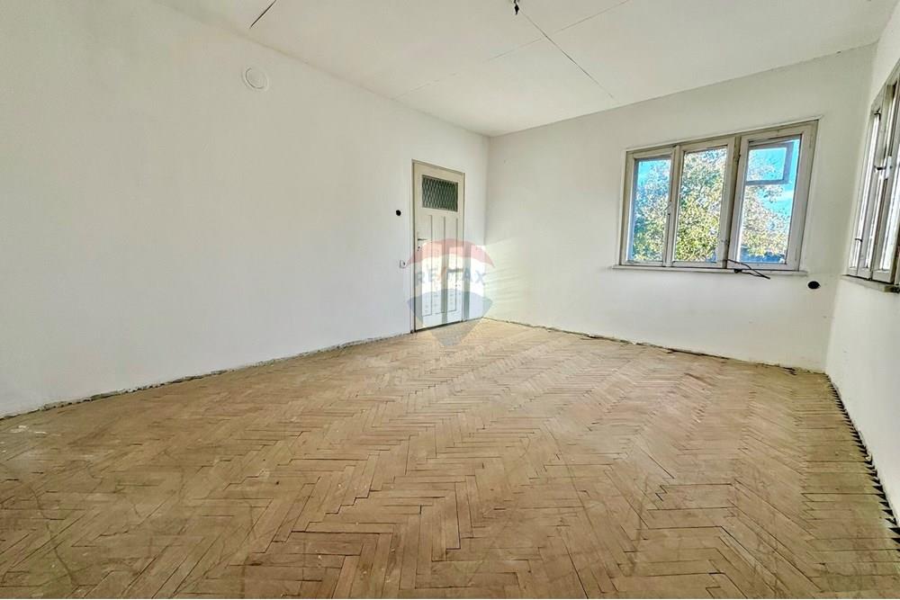 Селска къща - За продажба - с. Пиргово, Област Русе, България - FullSizeRender-4.JPEG - Спалня - 360451033-99