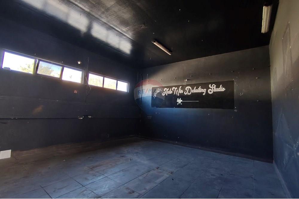 Склад - Под наем - гр. Шумен, Област Шумен, България - viber_изображение_2025-10-29_14-34-25-894.jpg - 360441021-1