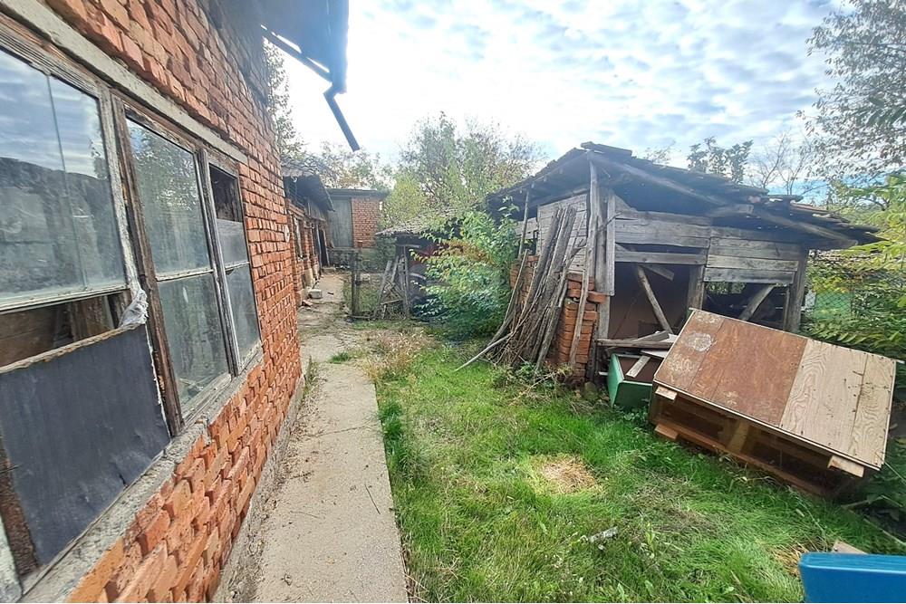 Селска къща - За продажба - с. Тетово, Област Русе, България - 20251023_101327.JPG - 360451036-40