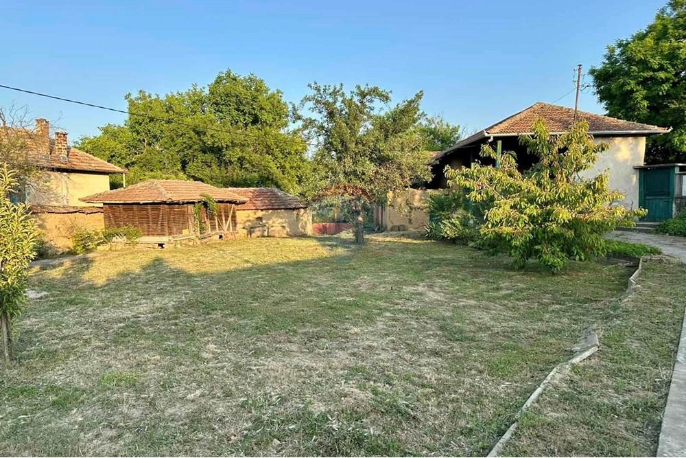 Lauku māja - Pārdošana - с. Ресен, Област Велико Търново, България - viber_изображение_2025-08-29_16-50-21-139.jpg - 360431008-383