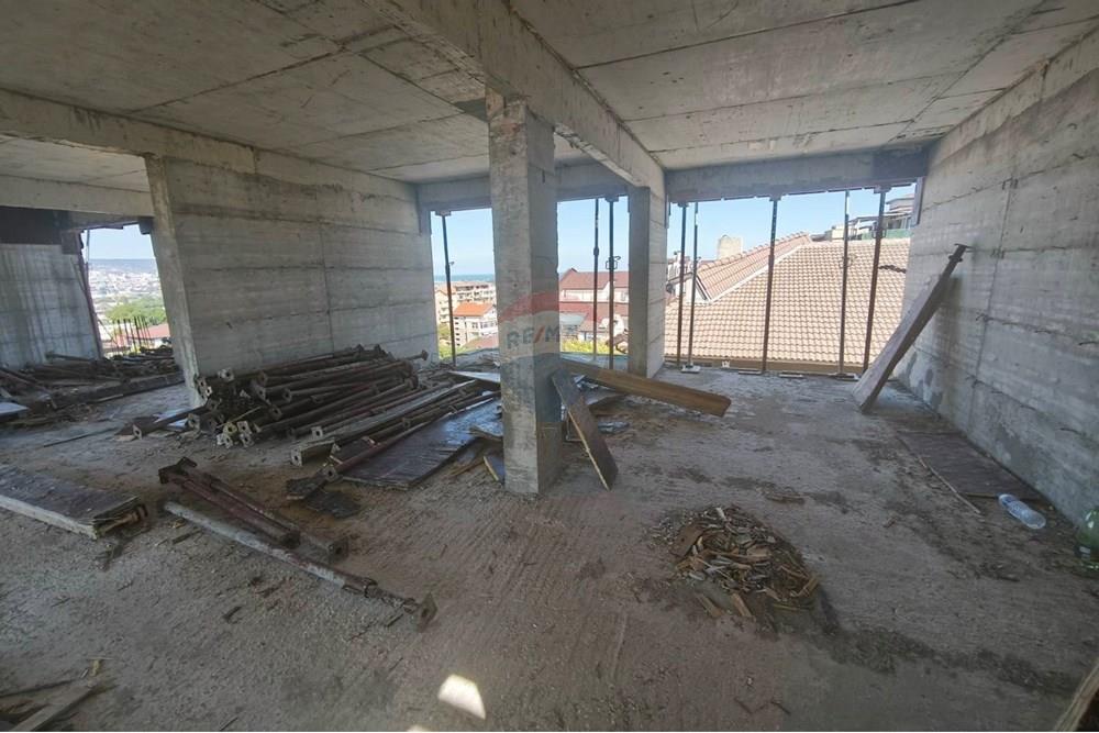 Condo/Apartment - For Sale - гр. Варна, Област Варна, Болгария - 12.jpg - 360391040-44