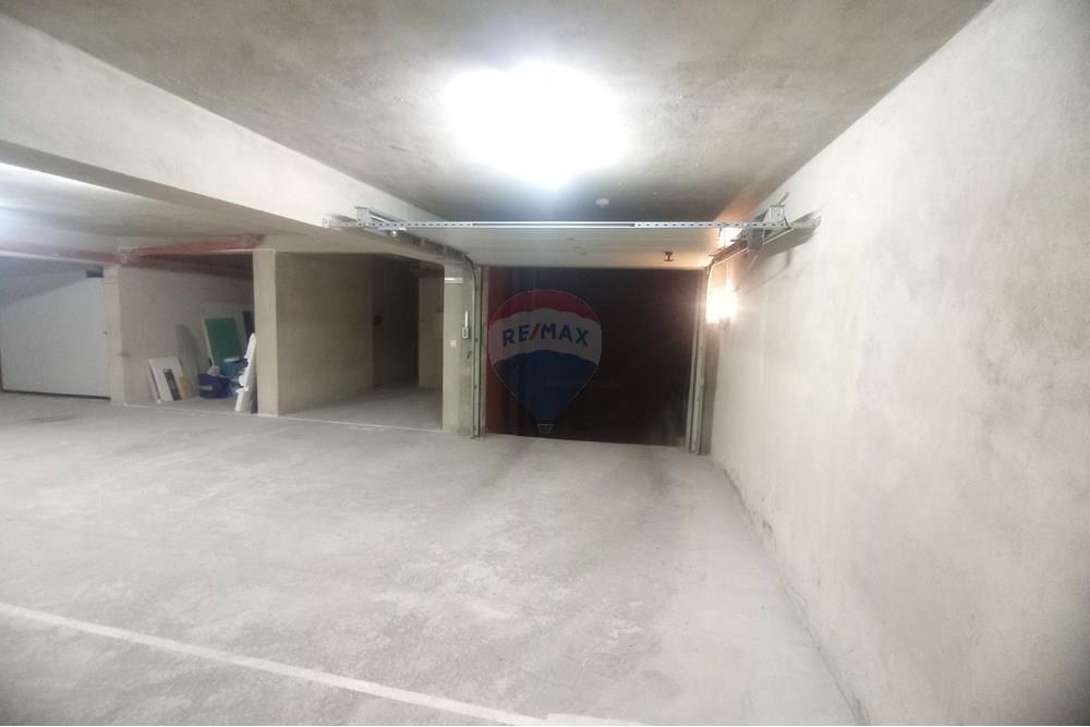 gépkocsibeálló/garázs - Eladó - гр. Варна, Област Варна, България - IMG_20250822_123421.jpg - garázs - 360481026-12