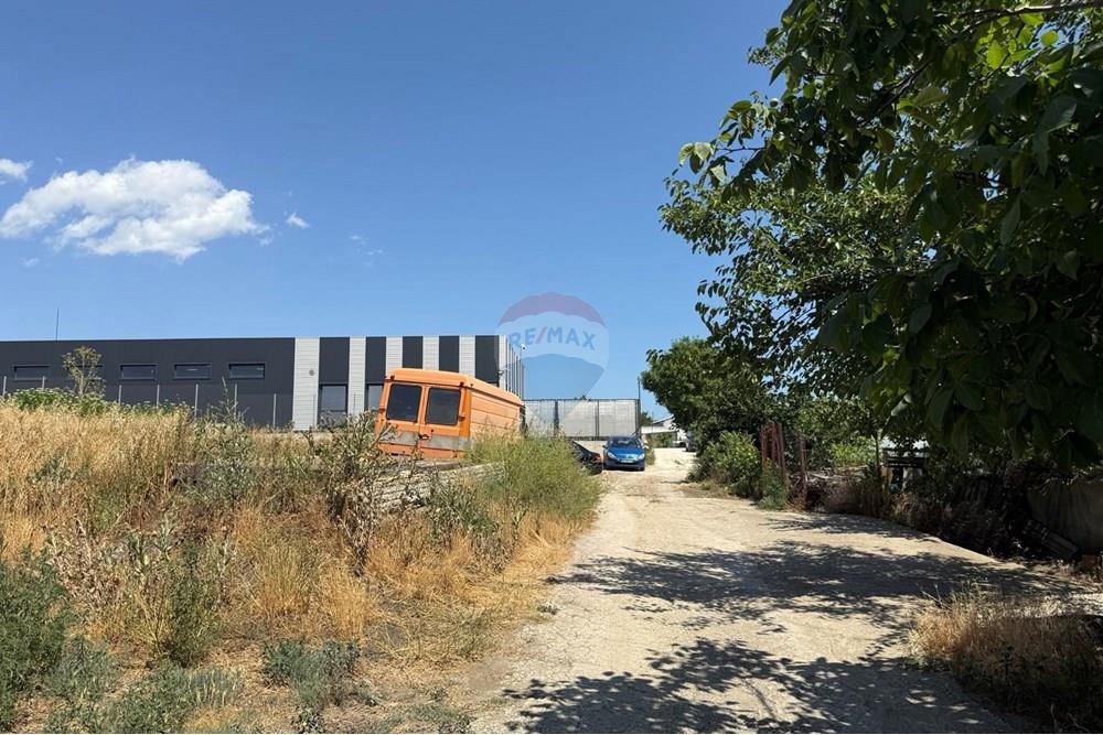 Поземлен имот - За продажба - с. Езерово, Област Варна, България - 0-02-05-b11a8ef97a6cb9b141ce36f9c65f6b8ba7cdebd33f307c68ada9ceb73ecd94e9_fbe07eac1d7cde77.jpg - 360481001-621