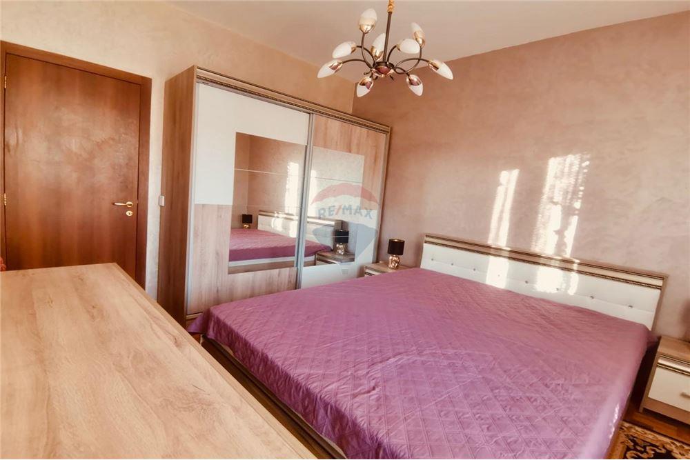 Апартамент - Под наем - гр. Варна, Област Варна, България - Родителска спалня с изход към тераса/ южна - Родителска спалня - 360321025-248