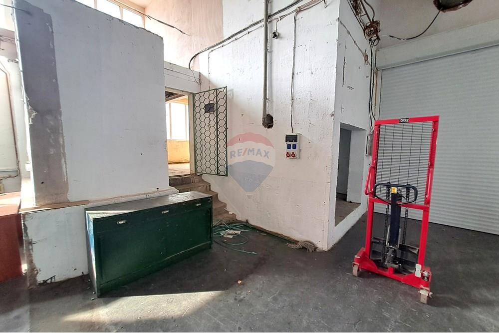 Индустриална сграда - Под наем - гр. Русе, Област Русе, България - 20251021_140027.JPG - 360451036-38