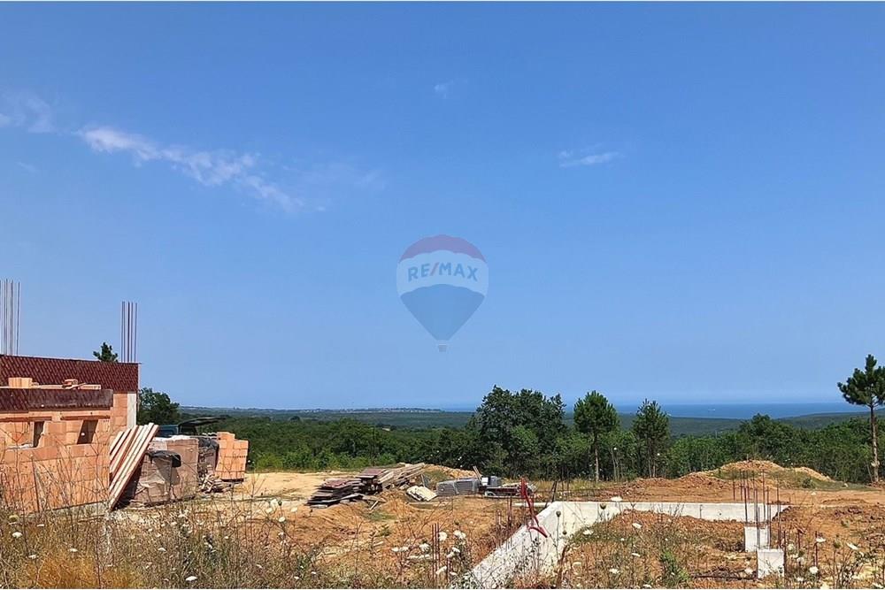 Селска къща - За продажба - с. Приселци, Област Варна, България - thumbnail_IMG_9354.jpg - 360481001-624