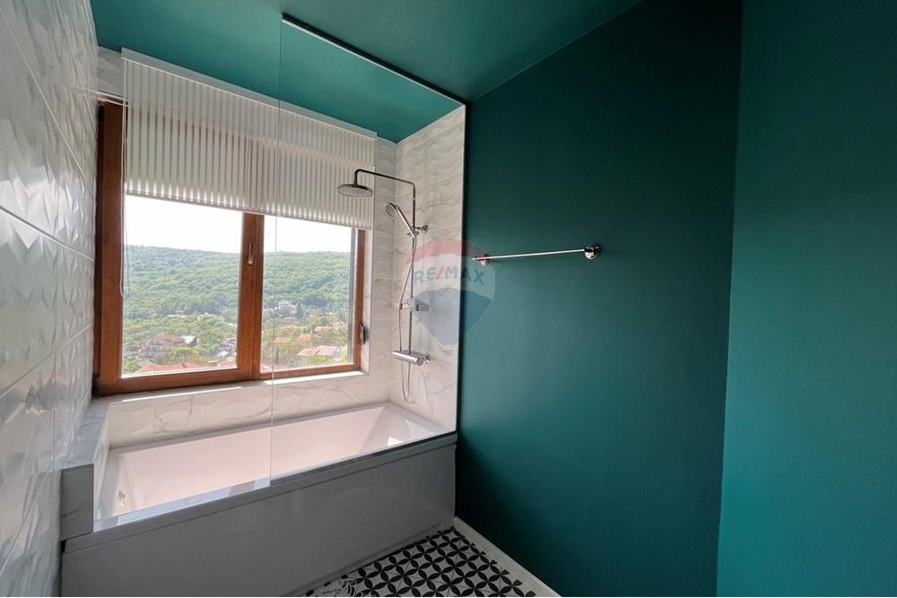 Вила - За продажба - гр. Балчик, Област Добрич, България - ет.3 спалня 4-5.jpg - Спалня - 360321028-121