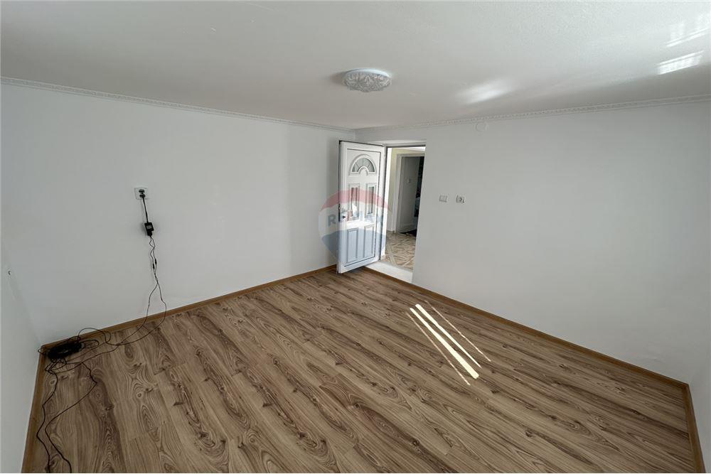 Градска къща - За продажба - гр. Две могили, Област Русе, България - 27 - 360451001-695