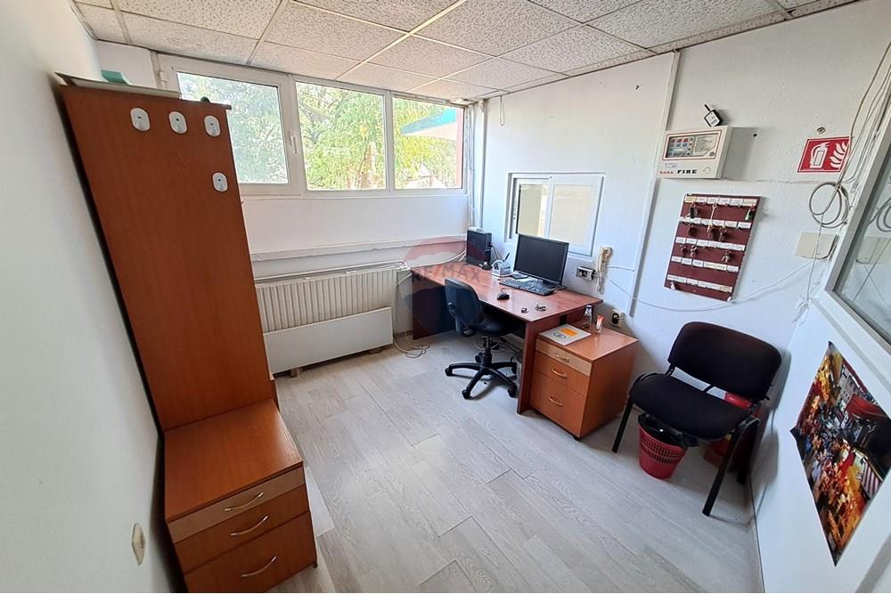 Индустриална сграда - Под наем - гр. Русе, Област Русе, България - 20251021_140334.JPG - 360451036-38