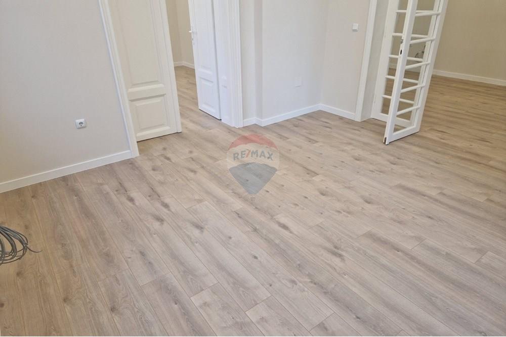 Office - For Rent/Lease - Varna, Varna, Bulgaria - viber_image_2025-03-19_12-06-12-994.jpg - 360531003-39