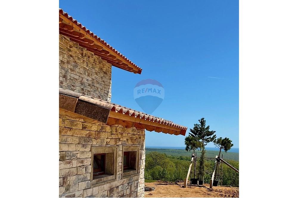 Селска къща - За продажба - с. Приселци, Област Варна, България - thumbnail_IMG_4150.jpg - 360481001-624