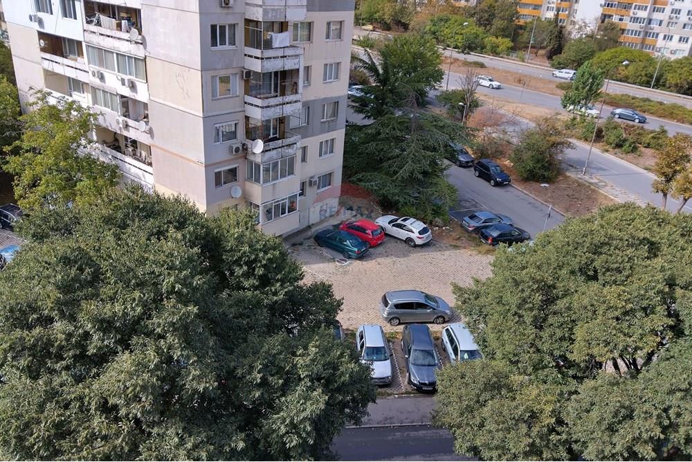 Апартамент - За продажба - гр. Варна, Област Варна, България - Паркинг.jpg - 360331033-24