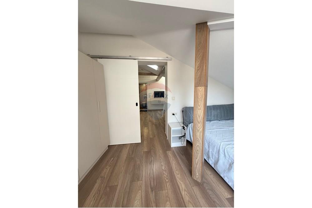 Апартамент - Под наем - гр. Варна, Област Варна, България - 0-02-05-97ca6437f891ac12cee31d2d65cc6b476f3da811f0180fd7bf69be968660c490_642ccda3b32336dd.jpg - 360481001-637