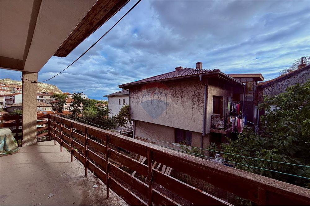 Градска къща - За продажба - гр. Балчик, Област Добрич, България - Просторна открита тереса с морска гледка и достъп от коридор/ етаж 2 - Тераса - 360321025-243