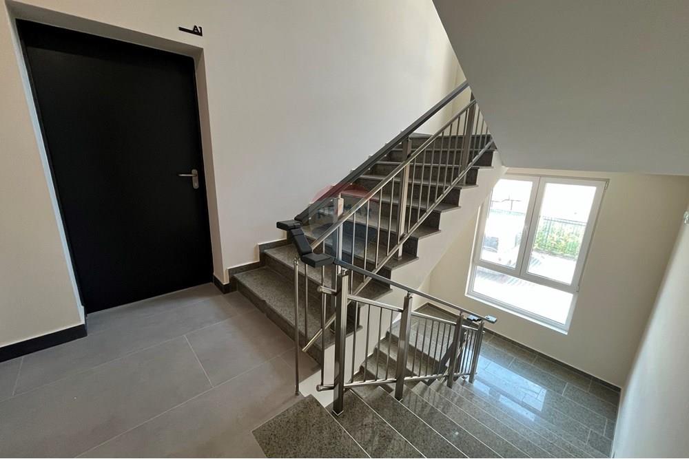 Condo/Apartment - For Sale - Burgas, Burgas, Bulgaria - 0-02-05-9bf533c6d2594c757a7dcec4238db5714b6f3ec551608cc41fc5dffae3d6e1d1_14f4c720fde47a8f.jpg - 360291028-14