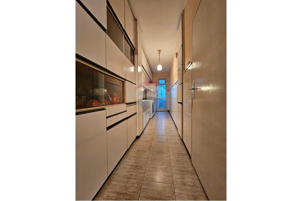 Appartement - Te Huur - гр. Варна, Област Варна, България - viber_image_2025-10-24_09-00-49-339.jpg - 360511011-2