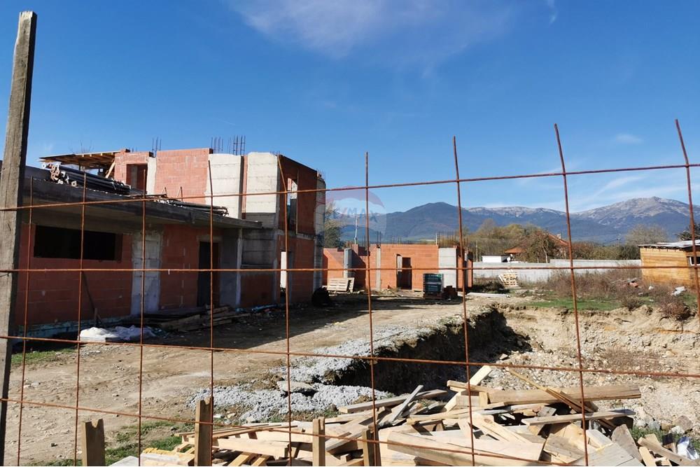 Вила - За продажба - с. Долно Драглище, Област Благоевград, България - IMG_20251030_120601.jpg - 360421019-33