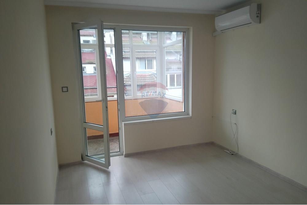 Апартамент - За продажба - гр. Варна, Област Варна, България - IMG_20251105_110804~2.jpg - 360331005-104