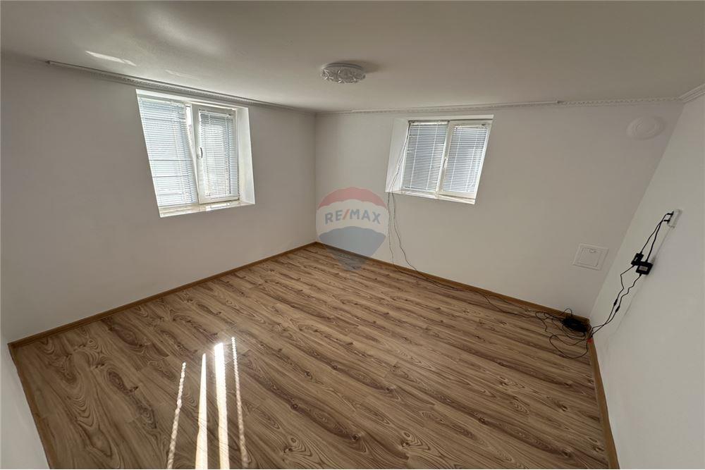 Градска къща - За продажба - гр. Две могили, Област Русе, България - 30 - 360451001-695