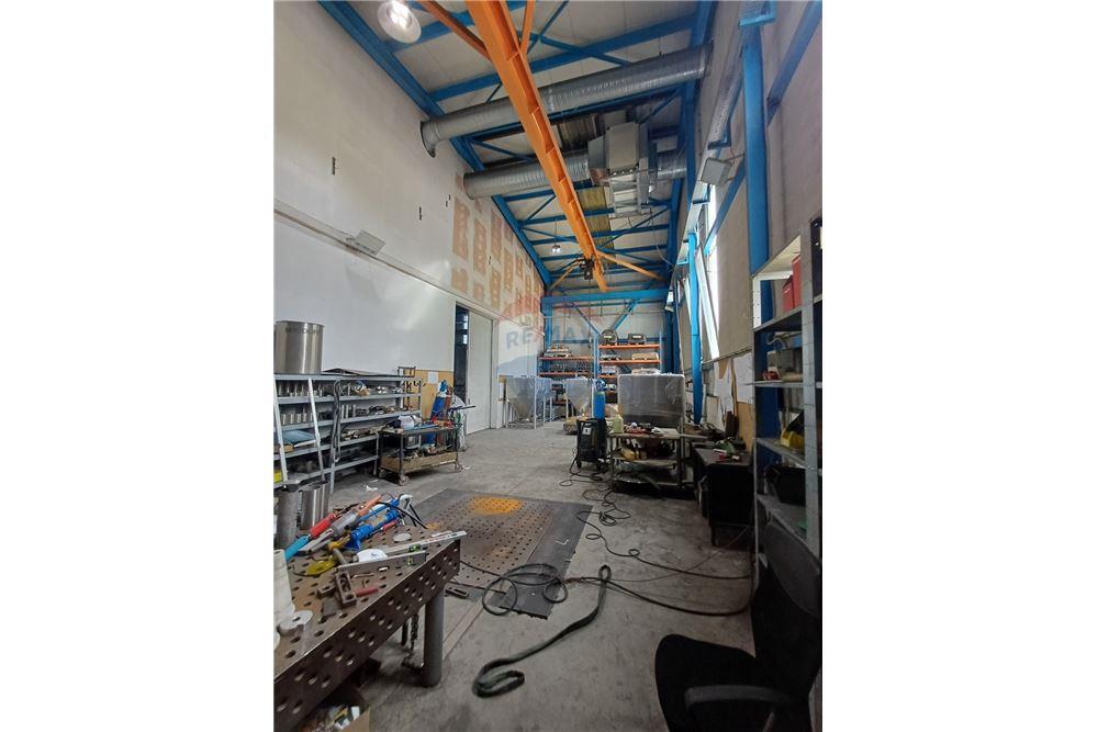 Индустриален имот - За продажба - гр. Куклен, Област Пловдив, България - 3 - 360261004-144