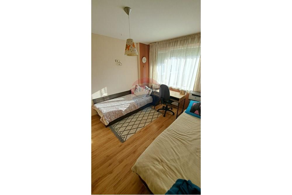 Апартамент - За продажба - гр. Варна, Област Варна, България - детска 1.jpg - Детска стая - 360321028-113