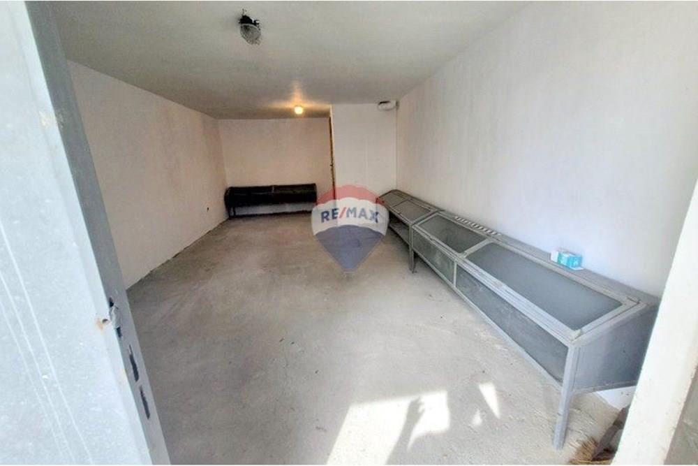 Склад - Под наем - гр. Варна, Област Варна, България - 5.jpg - 360511002-979