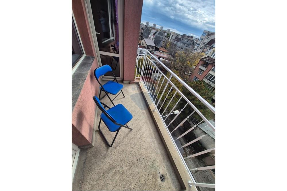 Апартамент - Под наем - гр. Варна, Област Варна, България - Изображение от WhatsApp на 2025-10-28 в 12.30.10_6505be7c.jpg - Тераса - 360511013-84