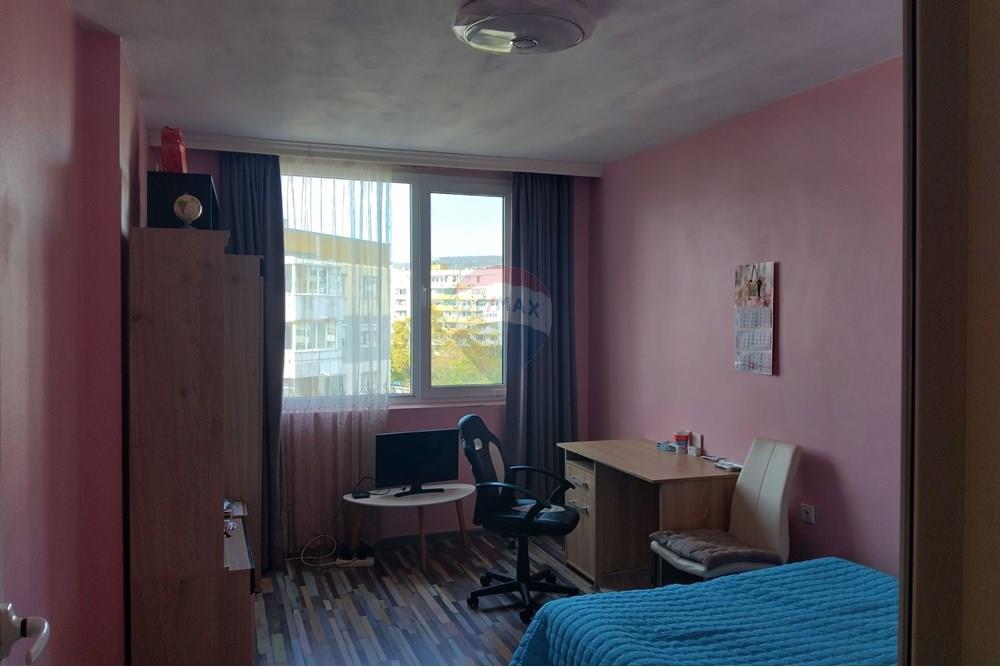 Апартамент - За продажба - гр. Варна, Област Варна, България - Спалня 1.jpg - 360331033-24