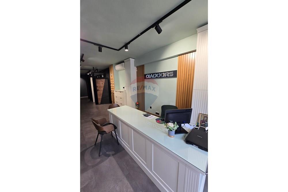 kereskedelmi - Kiadó - гр. Пловдив, Област Пловдив, България - 20251021_124324.jpg - 360261003-267