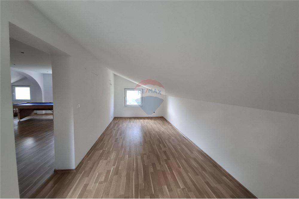 Градска къща - За продажба - в.з. Ярема, Област София, България - 18 - 360241003-138