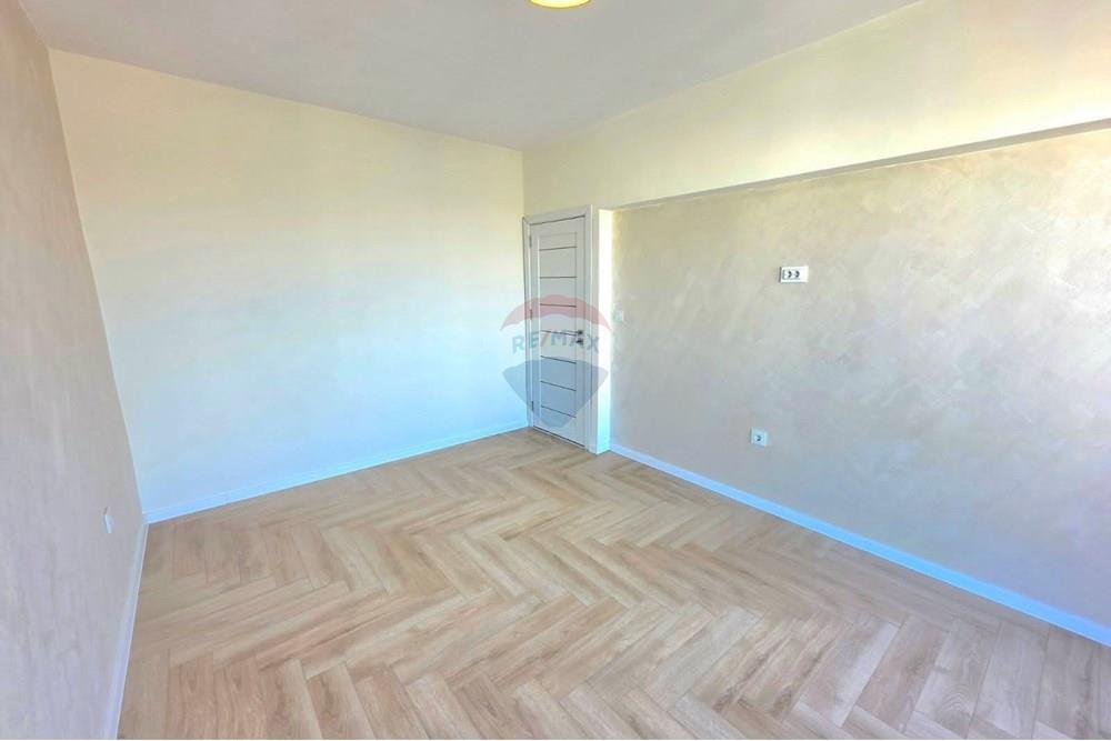 Lägenhet - Till salu - гр. Варна, Област Варна, България - viber_image_2025-10-20_18-52-46-615.jpg - 360391066-14