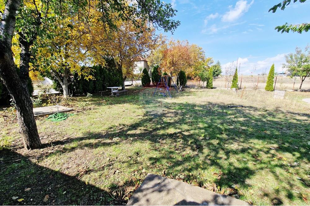 Adosado - Venta - гр. Две могили, Област Русе, България - 20251015_132306.jpg - 360451038-16