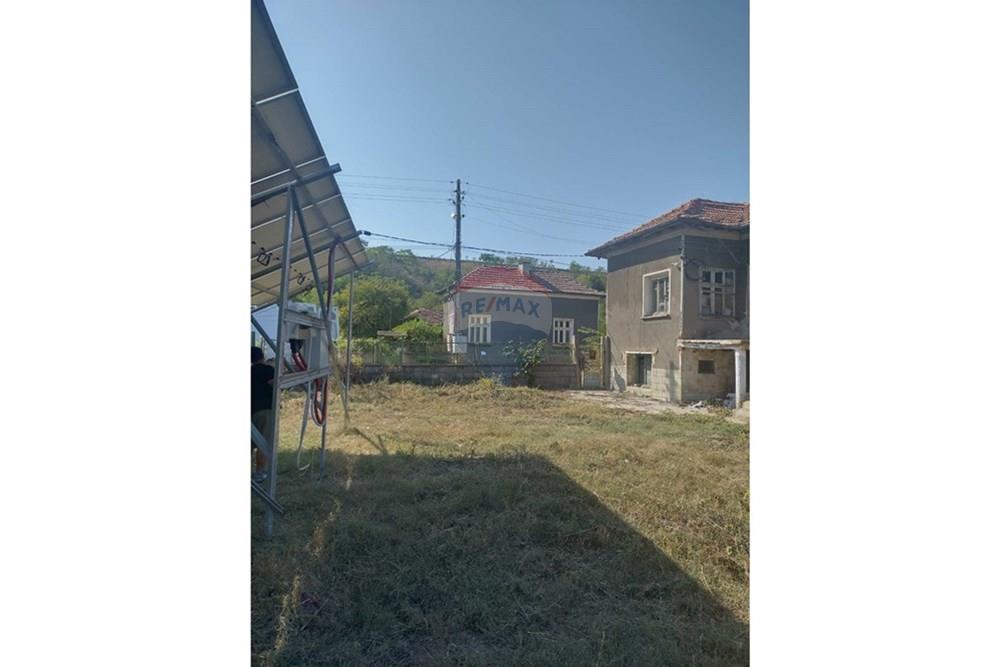 Градска къща - За продажба - гр. Мизия, Област Враца, България - IMG-63074276aada9607e8c2a525932585fe-V.jpg - 360291030-21