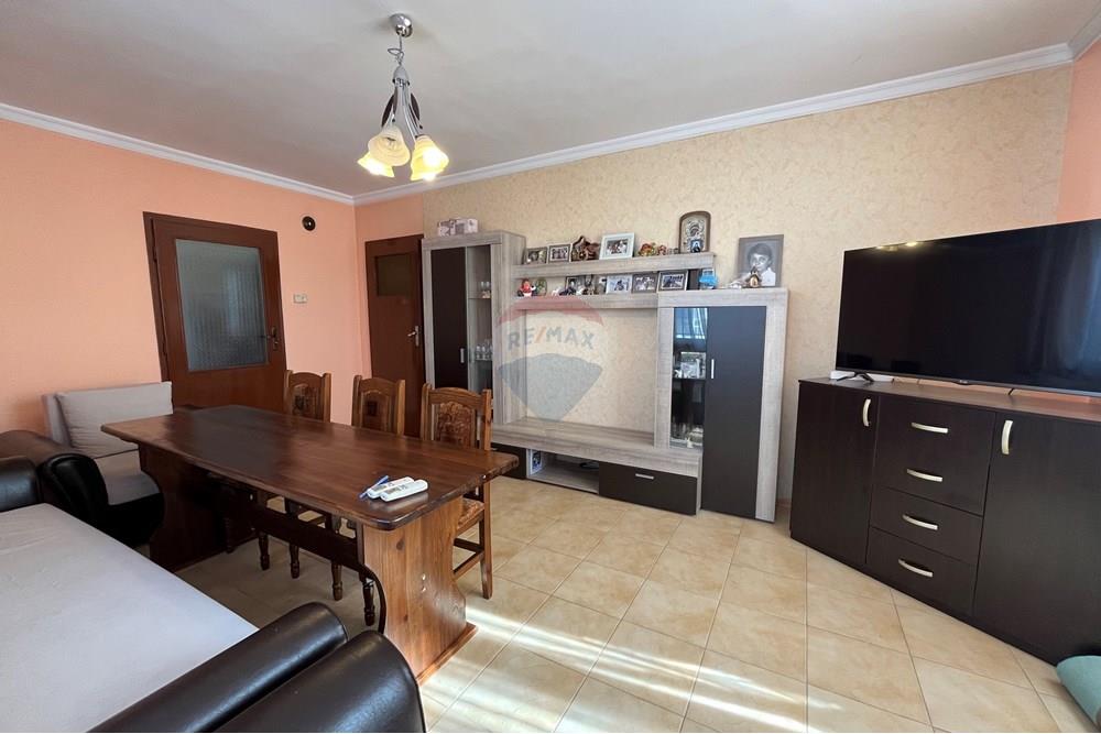 Condo/Apartment - For Sale - Aitos, Burgas, Bulgaria - IMG_4609.jpeg - 360291028-4