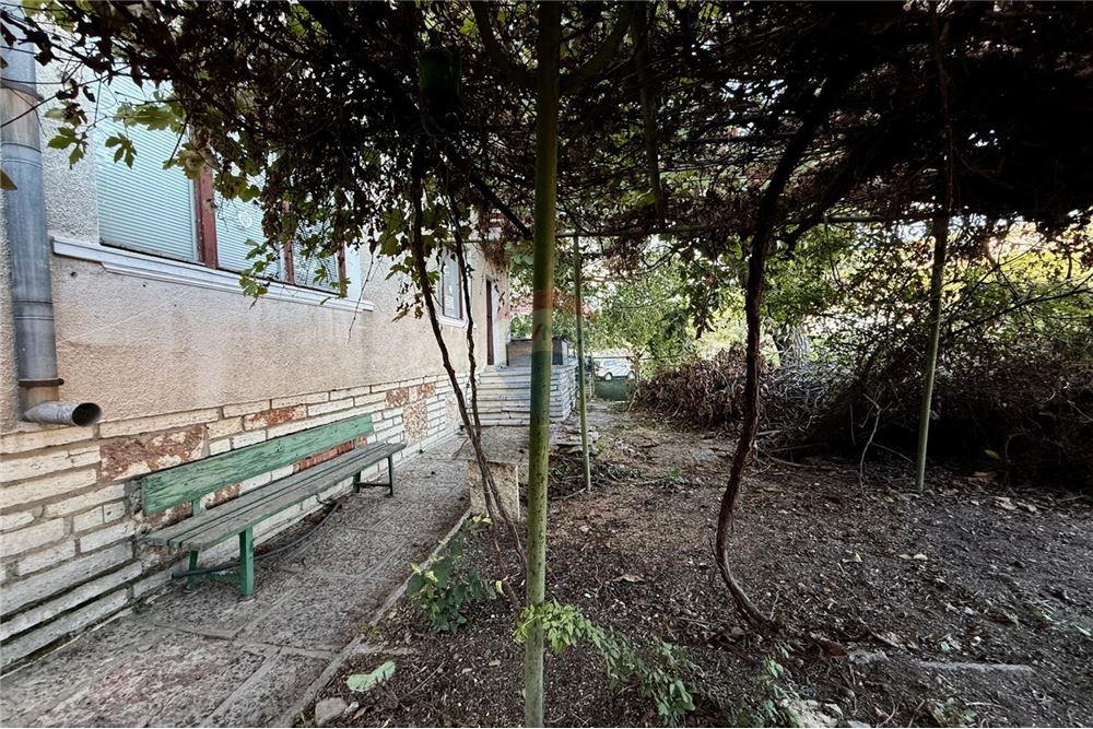 Градска къща - За продажба - гр. Балчик, Област Добрич, България - Двор - Двор - 360321025-243