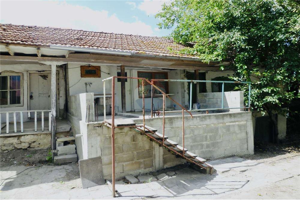 Селска къща - За продажба - с. Кранево, Област Добрич, България - Стара каменна еднофамилна къща на един етаж - Вътрешен двор - 360321025-231