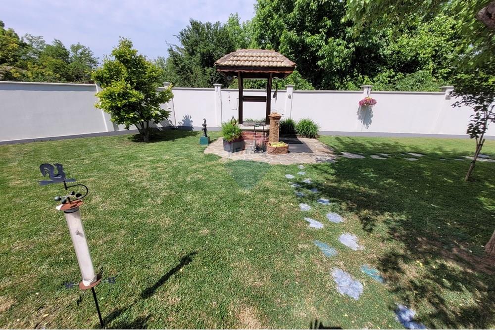 Селска къща - За продажба - с. Поликраище, Област Велико Търново, България - 20250521_111829.jpg - 360431001-496